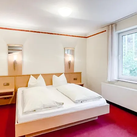 Smart 1 Bb1 133 호텔